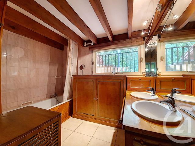 Afficher la photo en grand maison à vendre - 5 pièces - 189.22 m2 - ST SAUVEUR - 33 - AQUITAINE - Century 21 Agence Biran