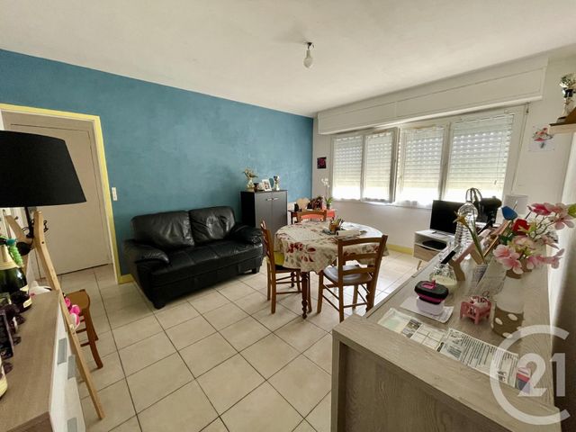 Appartement à vendre - 3 pièces - 50.0 m2 - HOURTIN - 33 - AQUITAINE - Century 21 Agence Biran