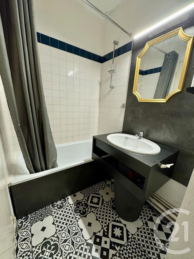 Appartement F2 à vendre - 2 pièces - 25.33 m2 - HOURTIN - 33 - AQUITAINE - Century 21 Agence Biran