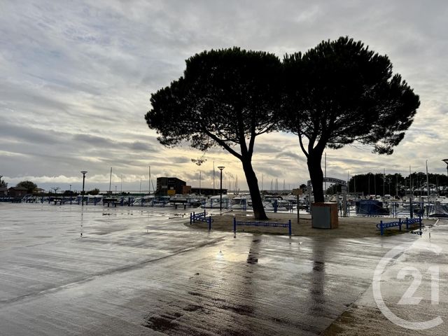 Appartement F2 à vendre - 2 pièces - 25.33 m2 - HOURTIN - 33 - AQUITAINE - Century 21 Agence Biran