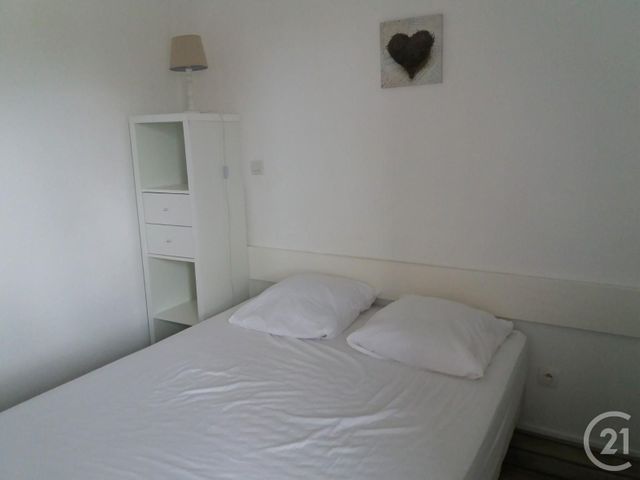 Appartement à vendre - 2 pièces - 27.6 m2 - HOURTIN - 33 - AQUITAINE - Century 21 Agence Biran