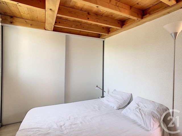 Afficher la photo en grand Appartement F3 à vendre - 3 pièces - 35.0 m2 - HOURTIN - 33 - AQUITAINE - Century 21 Agence Biran