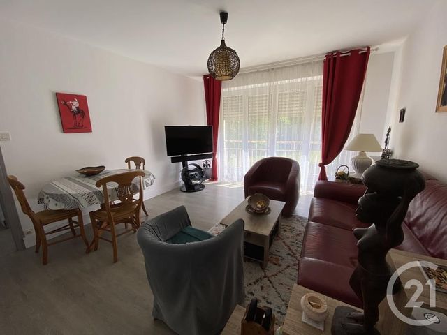 Appartement F5 à vendre - 6 pièces - 83.69 m2 - HOURTIN - 33 - AQUITAINE - Century 21 Agence Biran