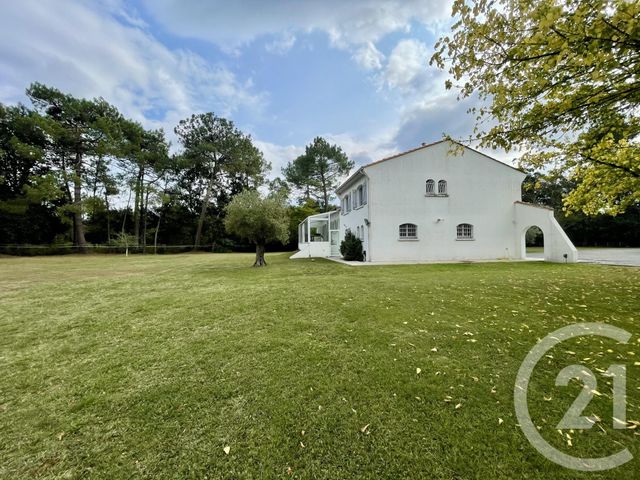 maison à vendre - 8 pièces - 220.0 m2 - HOURTIN - 33 - AQUITAINE - Century 21 Agence Biran
