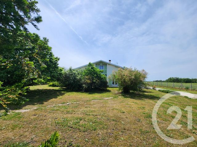 maison à vendre - 7 pièces - 180.81 m2 - LAMARQUE - 33 - AQUITAINE - Century 21 Agence Biran