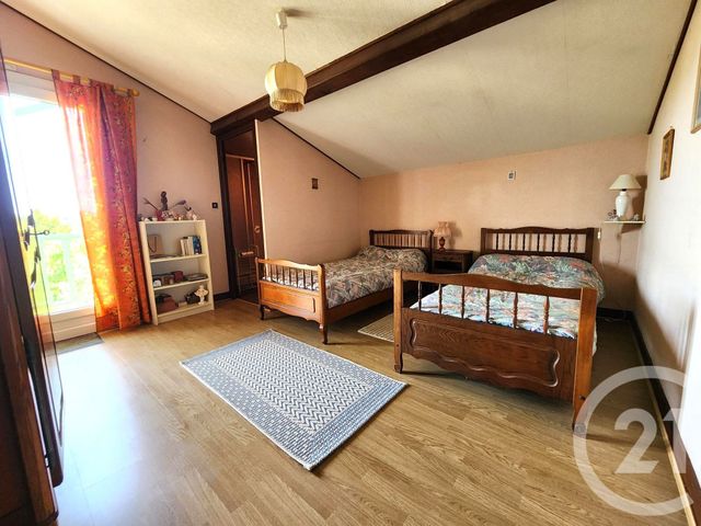 maison à vendre - 7 pièces - 180.81 m2 - LAMARQUE - 33 - AQUITAINE - Century 21 Agence Biran