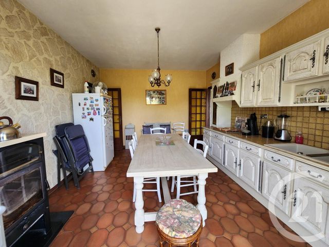 maison à vendre - 7 pièces - 180.81 m2 - LAMARQUE - 33 - AQUITAINE - Century 21 Agence Biran
