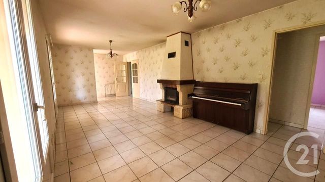 maison à vendre - 5 pièces - 107.09 m2 - ST ESTEPHE - 33 - AQUITAINE - Century 21 Agence Biran