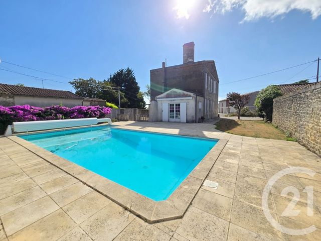 maison - ST ESTEPHE - 33