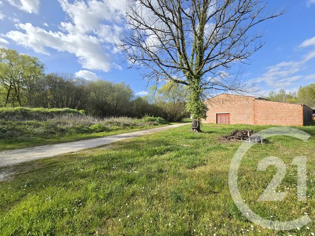 maison à vendre - 2 pièces - 440.0 m2 - ST ESTEPHE - 33 - AQUITAINE - Century 21 Agence Biran