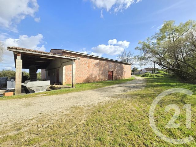 maison à vendre - 2 pièces - 440.0 m2 - ST ESTEPHE - 33 - AQUITAINE - Century 21 Agence Biran