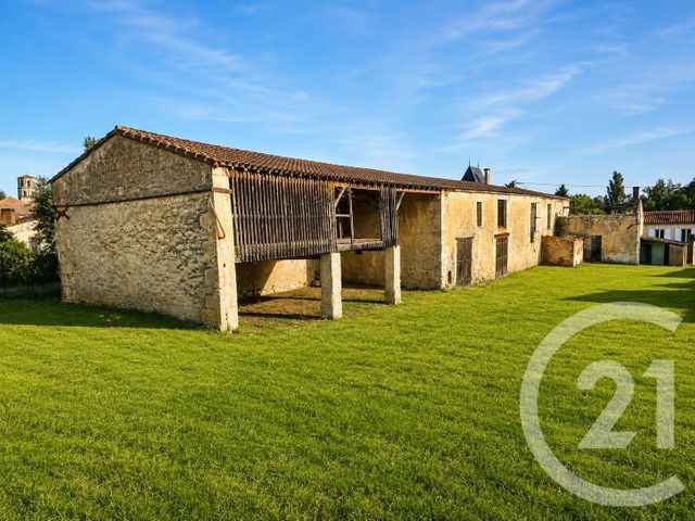 maison à vendre - 3 pièces - 383.72 m2 - VERTHEUIL - 33 - AQUITAINE - Century 21 Agence Biran