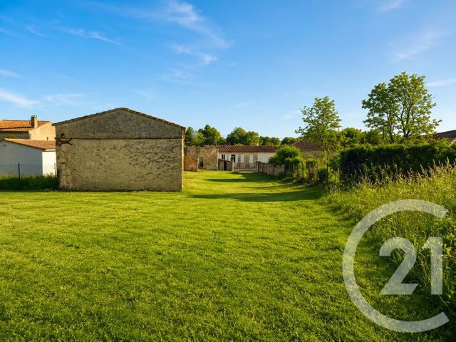 maison à vendre - 3 pièces - 383.72 m2 - VERTHEUIL - 33 - AQUITAINE - Century 21 Agence Biran