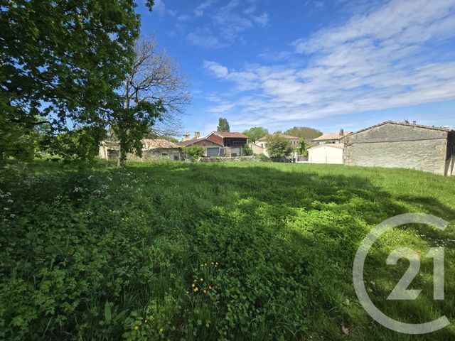 maison à vendre - 3 pièces - 383.72 m2 - VERTHEUIL - 33 - AQUITAINE - Century 21 Agence Biran