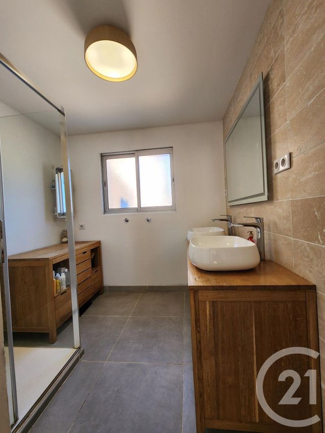 maison à vendre - 7 pièces - 188.0 m2 - ST SAUVEUR - 33 - AQUITAINE - Century 21 Agence Biran
